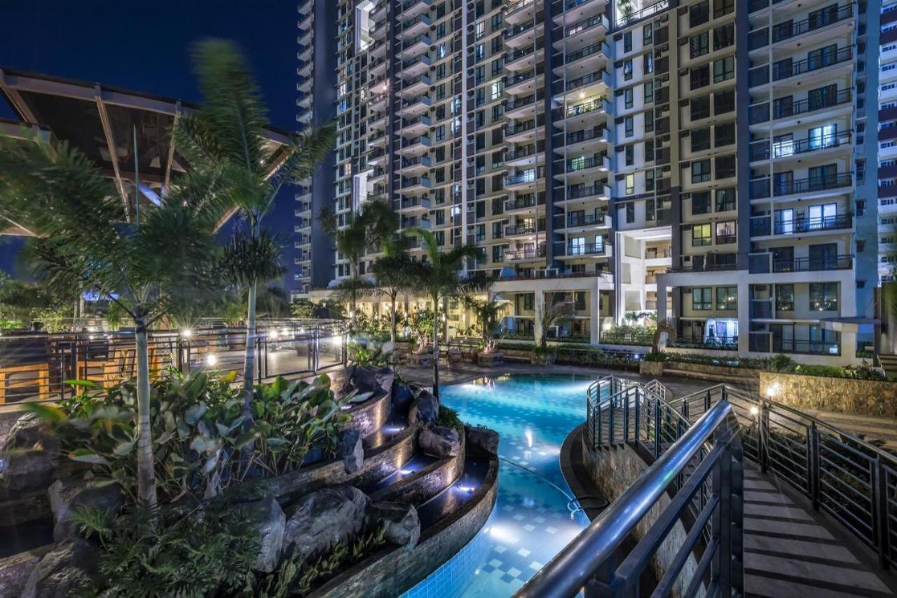 Resort Living Condominium Unit In Metro Manila Kültér fotó